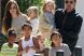 Angelina si Brad Pitt, la plimbare cu toata familia ndash; GALERIE FOTO