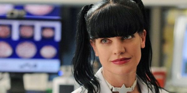 Actrița Pauley Perrette din serialul NCIS, șocată după ce a descoperit niște intruși în curtea ei